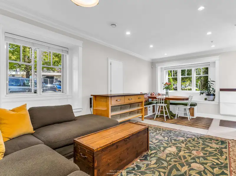 3103 ST. GEORGE STREET - photo 2 of 36