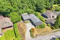 3922 SUNNYCREST DRIVE - thumbnail 1