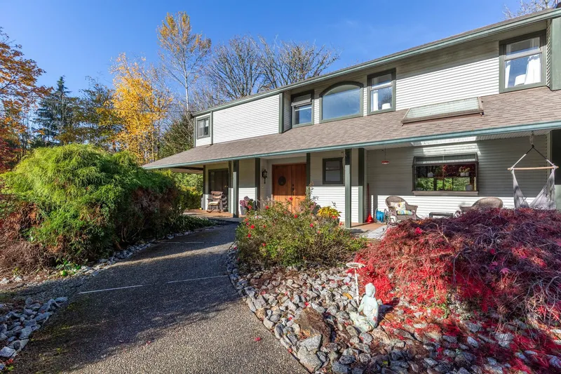 25339 76 AVENUE - photo 2 of 25