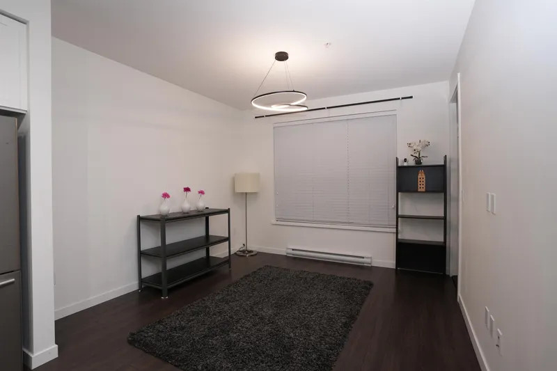 410 15835 85 AVENUE - photo 3 of 19