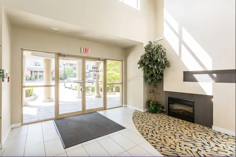 33546 HOLLAND AVENUE - photo 2 of 24