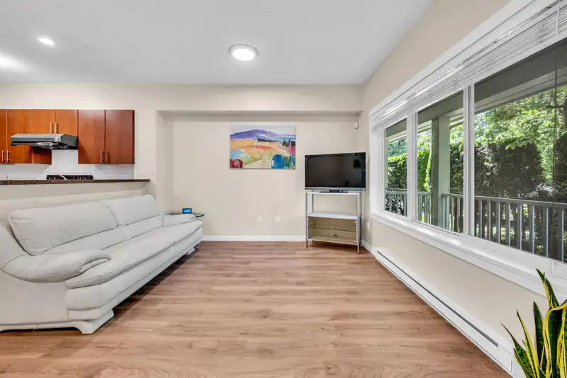 8 7136 18TH AVENUE - photo 4 of 22