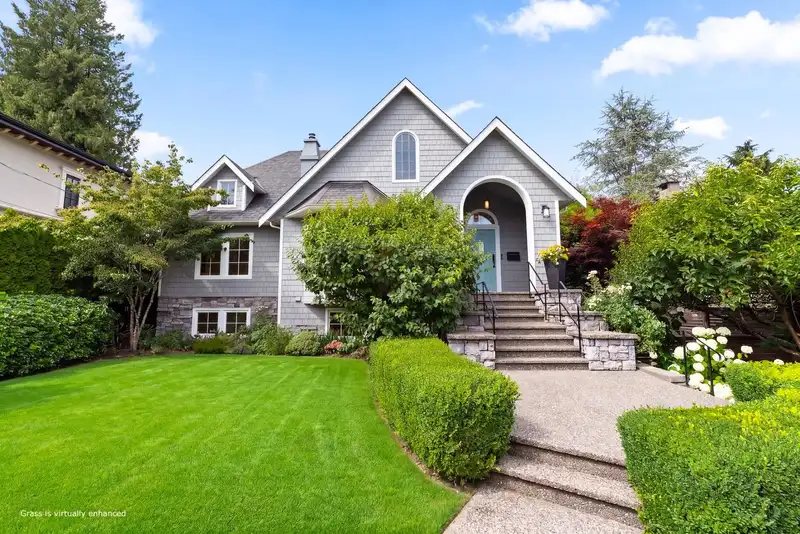 1733 FULTON AVENUE - photo 1 of 39