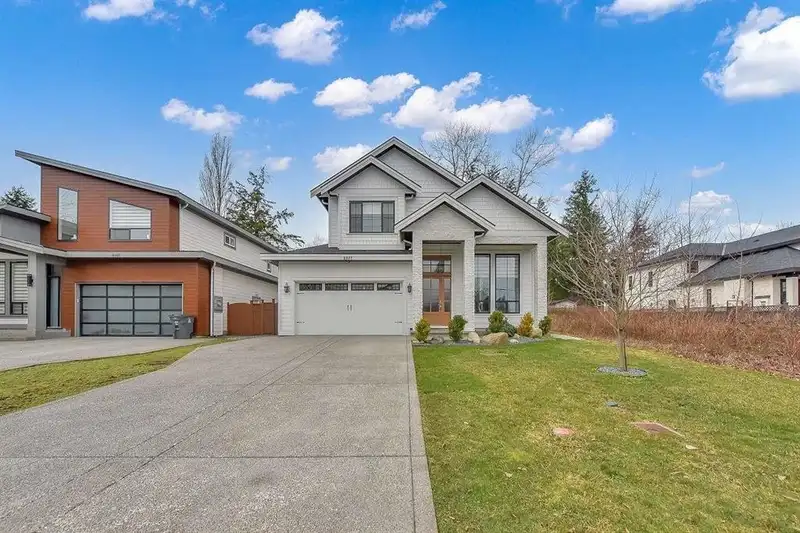 2071 156 STREET - photo 1 of 29