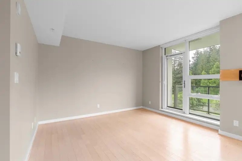 503 4539 CAMBIE STREET - photo 2 of 19