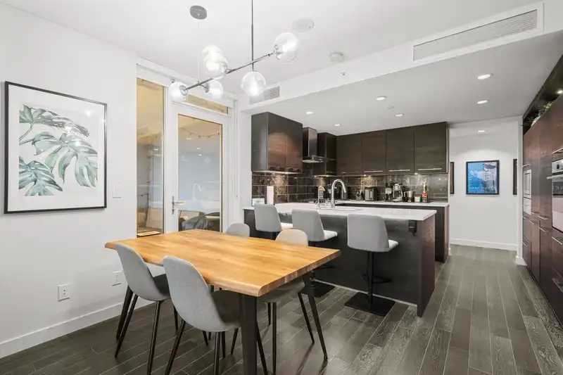 1610 7488 LANSDOWNE ROAD - photo 4 of 35