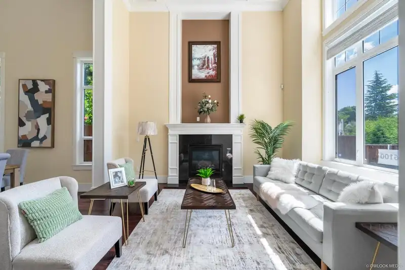 6100 TAKLA PLACE - photo 3 of 33