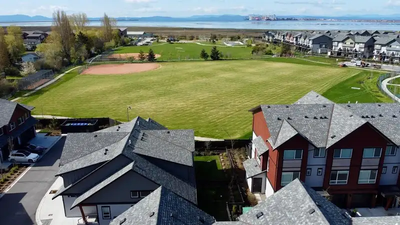9 4408 CORMORANT WAY - photo 3 of 28