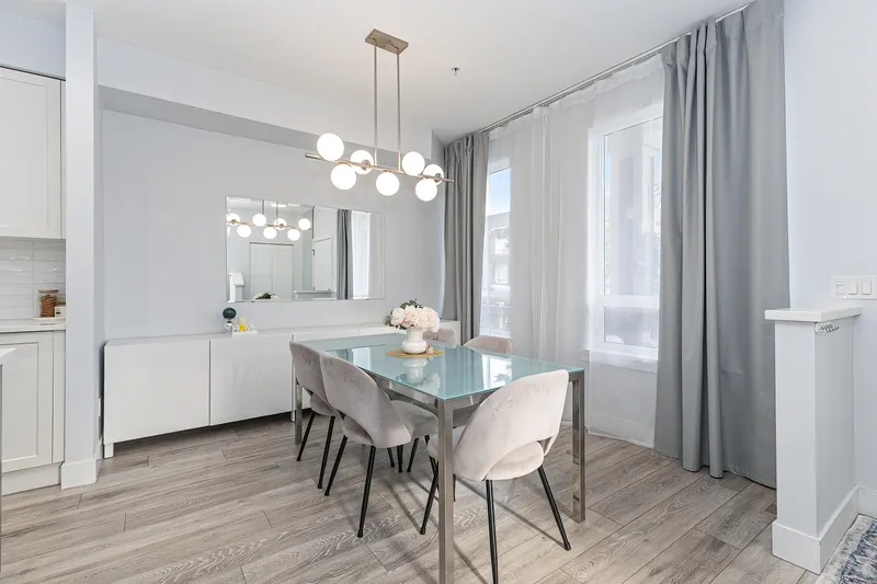 20425 78 AVENUE - photo 4 of 25