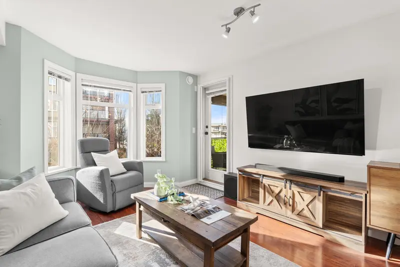 236 5660 201A STREET - photo 4 of 25