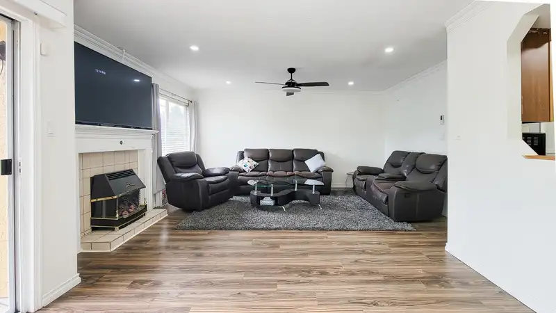 9 2952 NELSON PLACE - photo 4 of 31