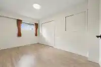 4936 BARKER CRESCENT - thumbnail 17