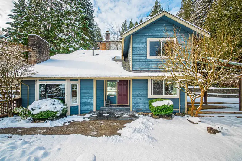 1936 CLARKE STREET - photo 1 of 15