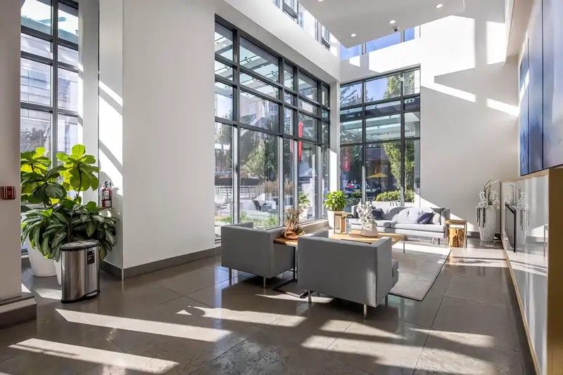 802 6098 STATION STREET - photo 2 of 12