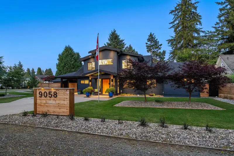 9058 WRIGHT STREET - photo 1 of 39