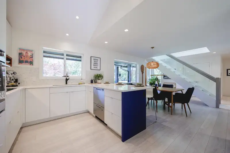 9058 WRIGHT STREET - photo 3 of 39