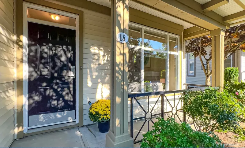 #18 15188 62A AVENUE - photo 2 of 25