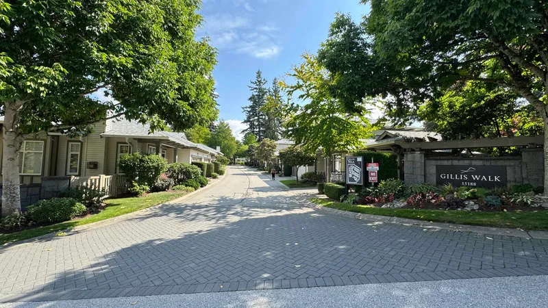 #18 15188 62A AVENUE - photo 3 of 25