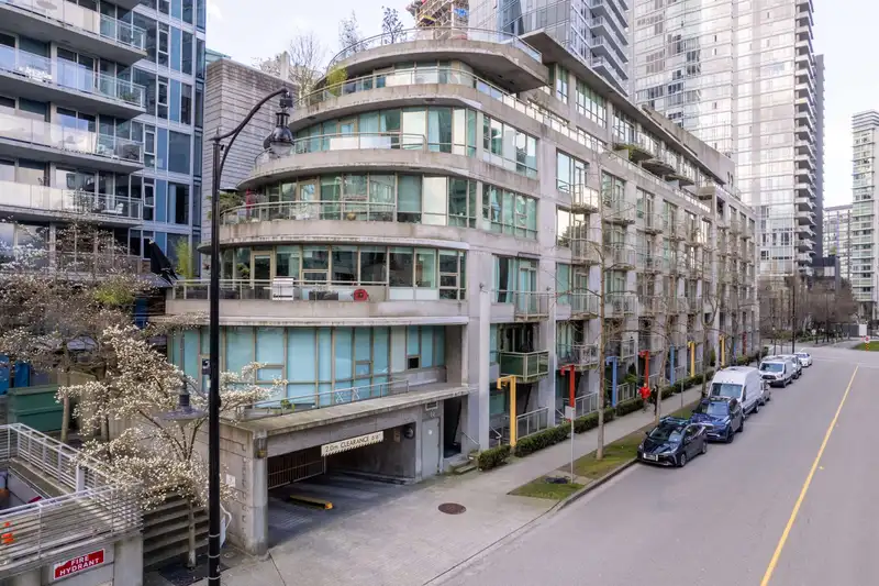 507 1478 W HASTINGS STREET - photo 2 of 28
