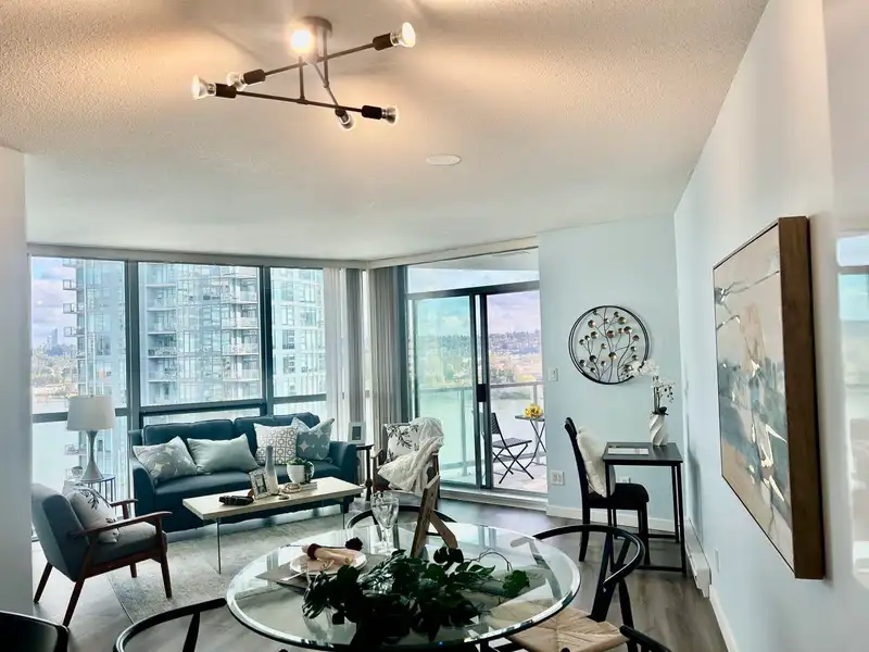 1508 14 BEGBIE STREET - photo 4 of 20
