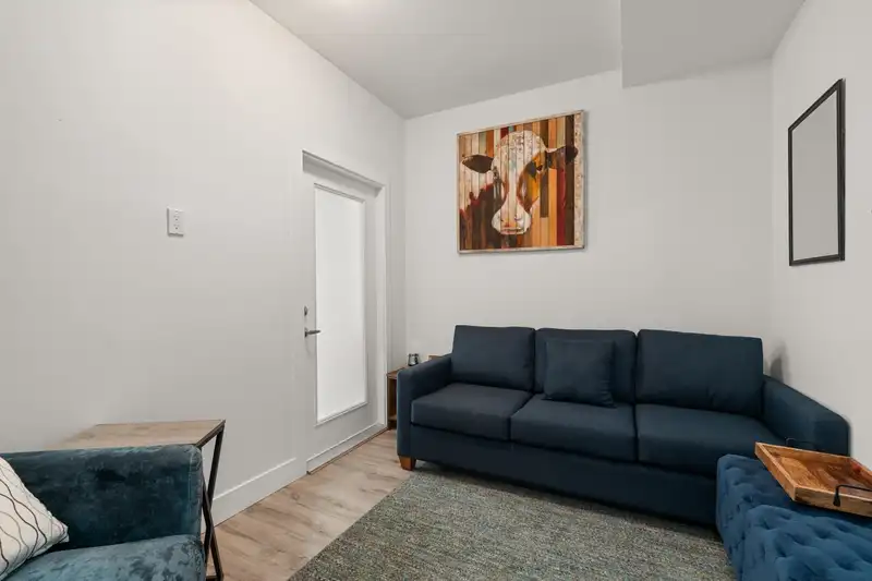 39 750 HOT SPRINGS ROAD - photo 3 of 33