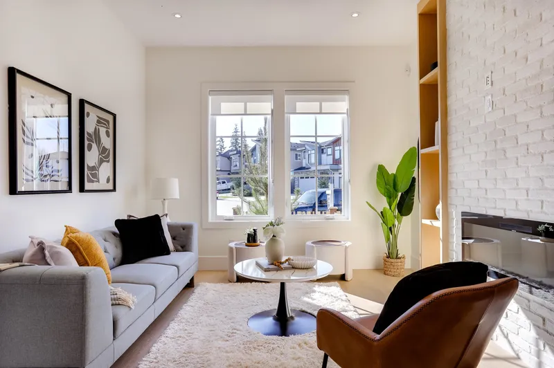 3 20537 75A AVENUE - photo 3 of 25