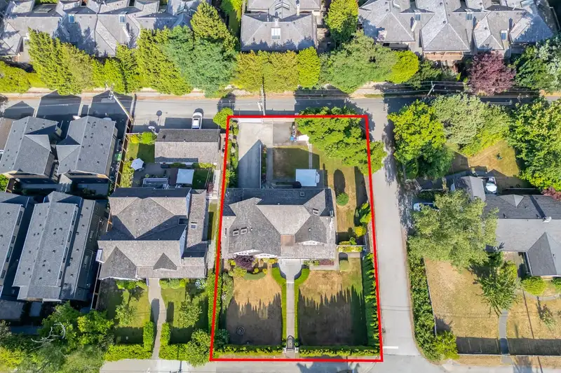 5088 GRANVILLE STREET - photo 2 of 21