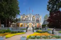 8483 WILTSHIRE STREET - thumbnail 1