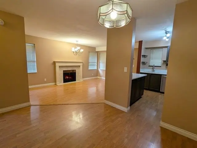 36 21960 RIVER ROAD - photo 2 of 15