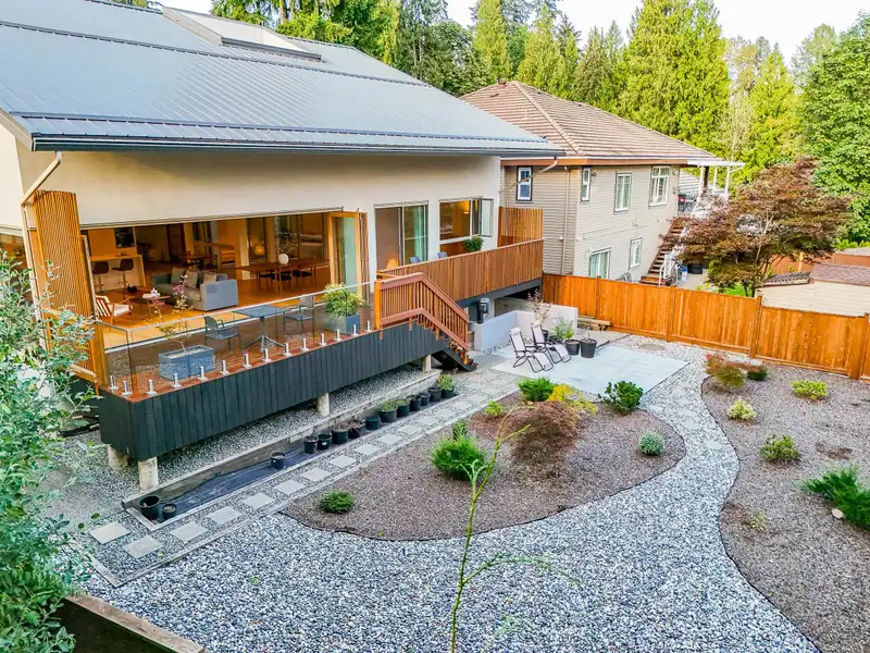 3472 ROXTON AVENUE - photo 2 of 40