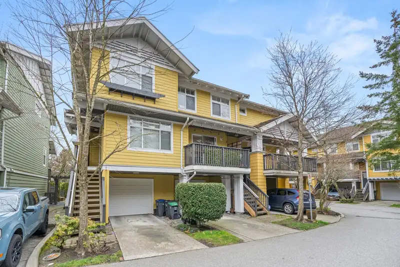 7 15233 34TH AVENUE - photo 3 of 33
