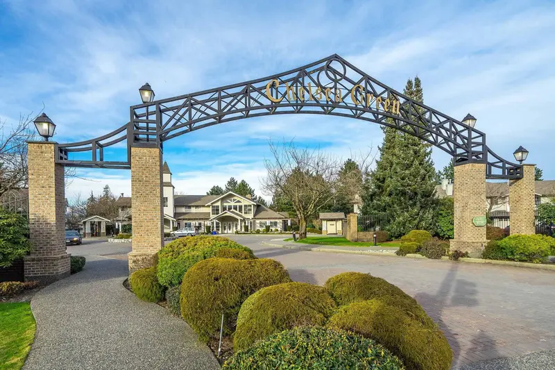 186 20391 96 AVENUE - photo 3 of 25