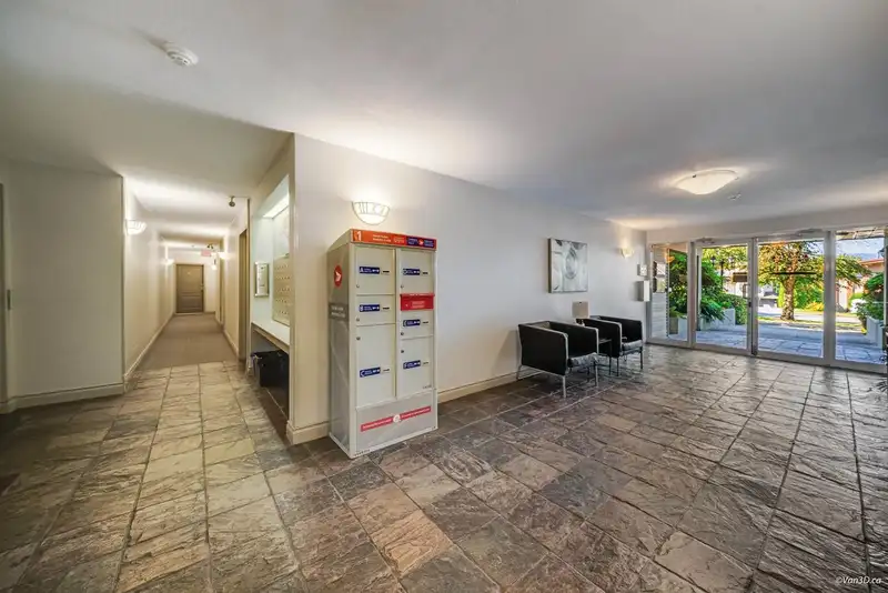 116 3770 MANOR STREET - photo 2 of 22