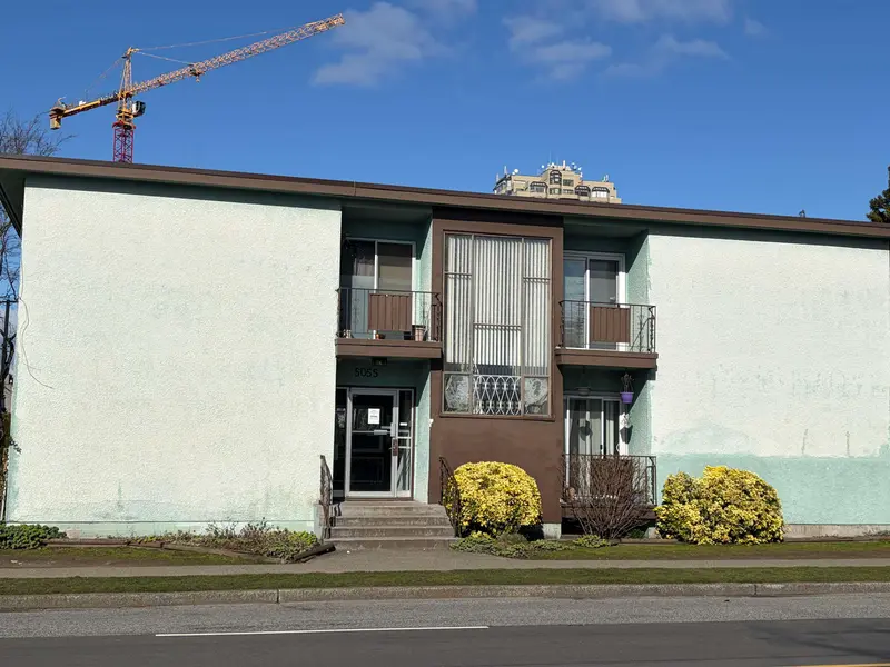 205 5055 IMPERIAL STREET - photo 1 of 6