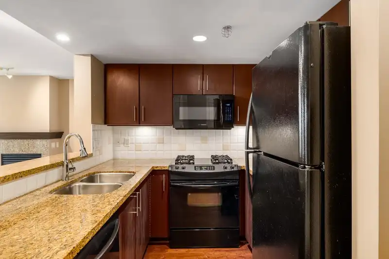 1703 120 MILROSS AVENUE - photo 3 of 27