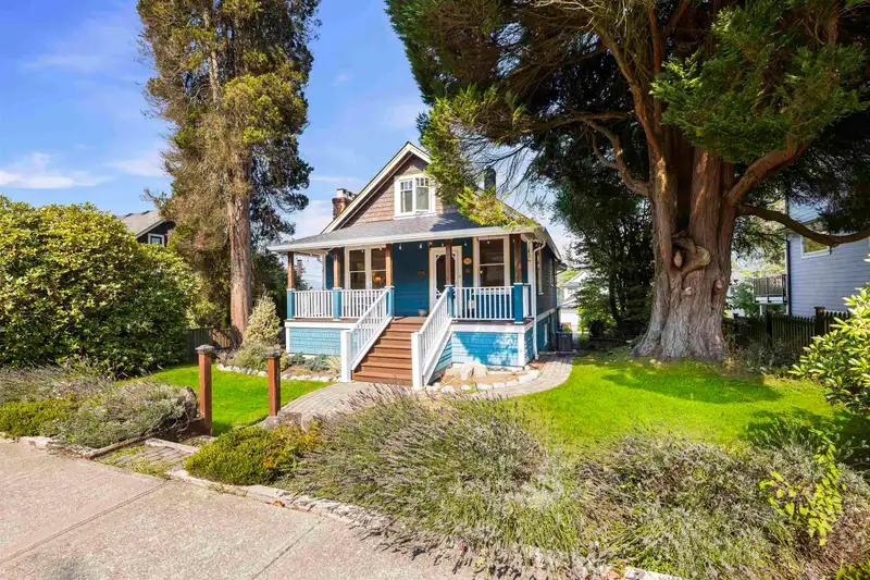 2714 HENRY STREET - photo 2 of 36