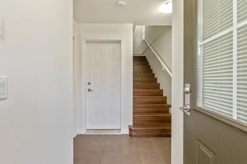 30 7155 189 STREET - photo 4 of 25