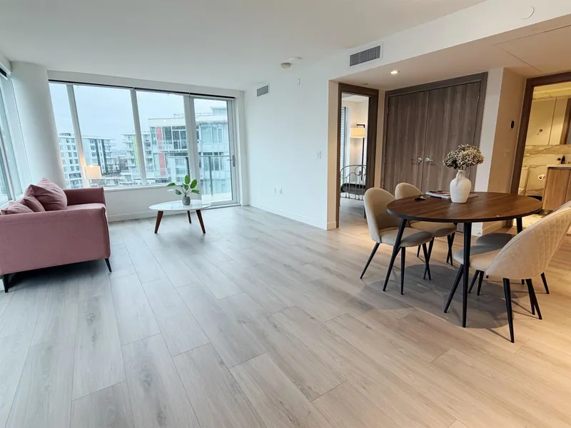 1385 8608 HAZELBRIDGE WAY - photo 1 of 22