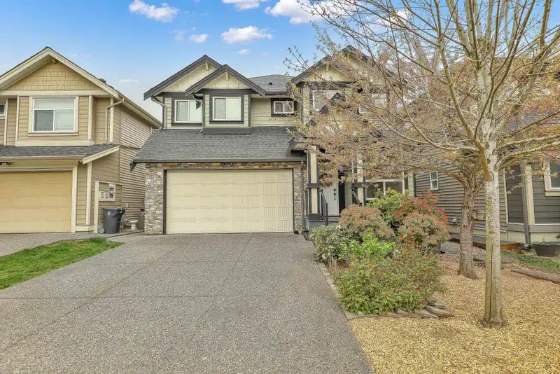 20951 80B AVENUE - photo 1 of 40