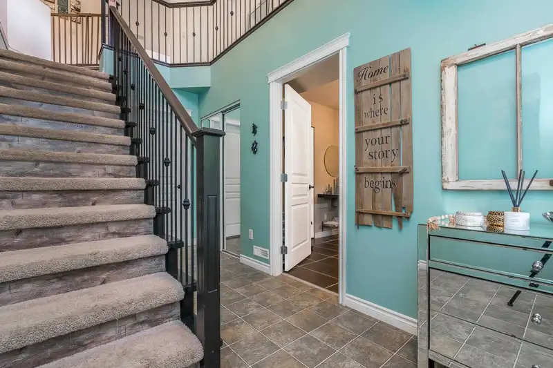 11384 236 STREET - photo 3 of 39