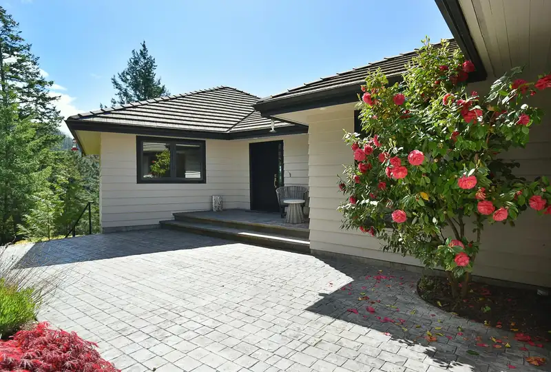 4276 ORCA ROAD - photo 4 of 34