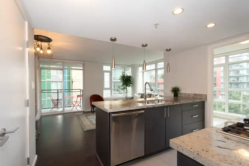 607 89 W 2ND AVENUE - photo 2 of 29