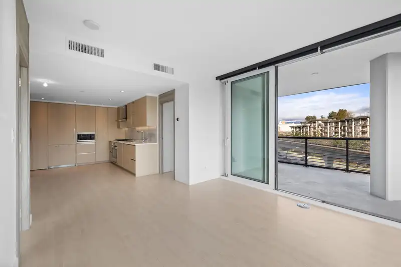 406 4720 LOUGHEED HIGHWAY - photo 1 of 12