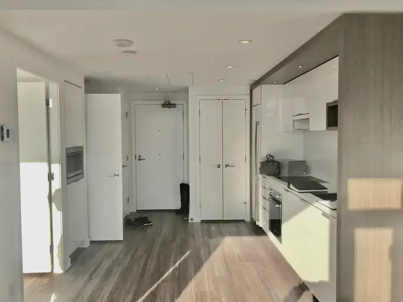1407 1661 QUEBEC STREET - photo 3 of 27