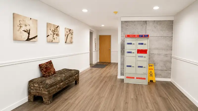 313 10644 151A STREET - photo 2 of 22