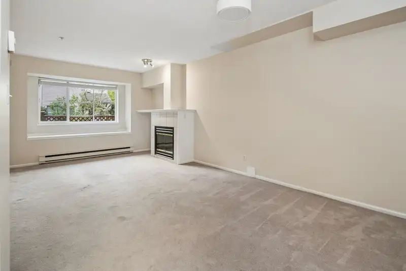 29 12449 191 STREET - photo 2 of 32
