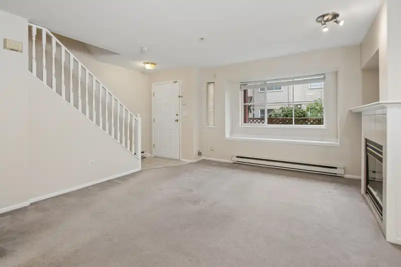 29 12449 191 STREET - photo 4 of 32