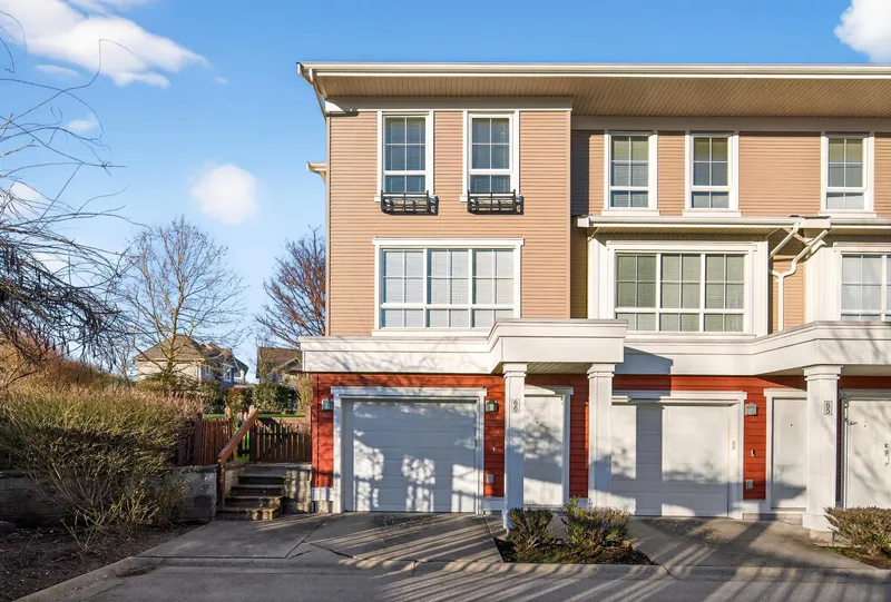 66 19505 68A AVENUE - photo 2 of 25