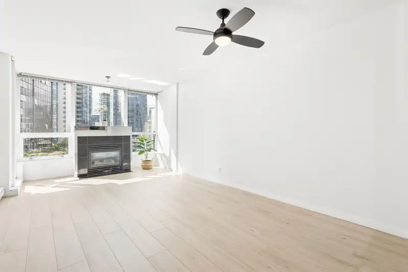 903 1328 W PENDER STREET - photo 3 of 34