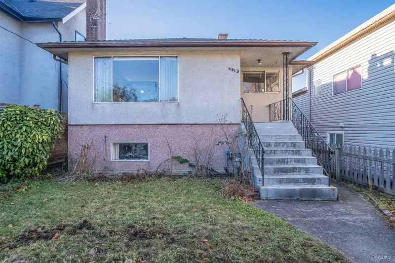 4015 ALICE STREET - photo 1 of 40